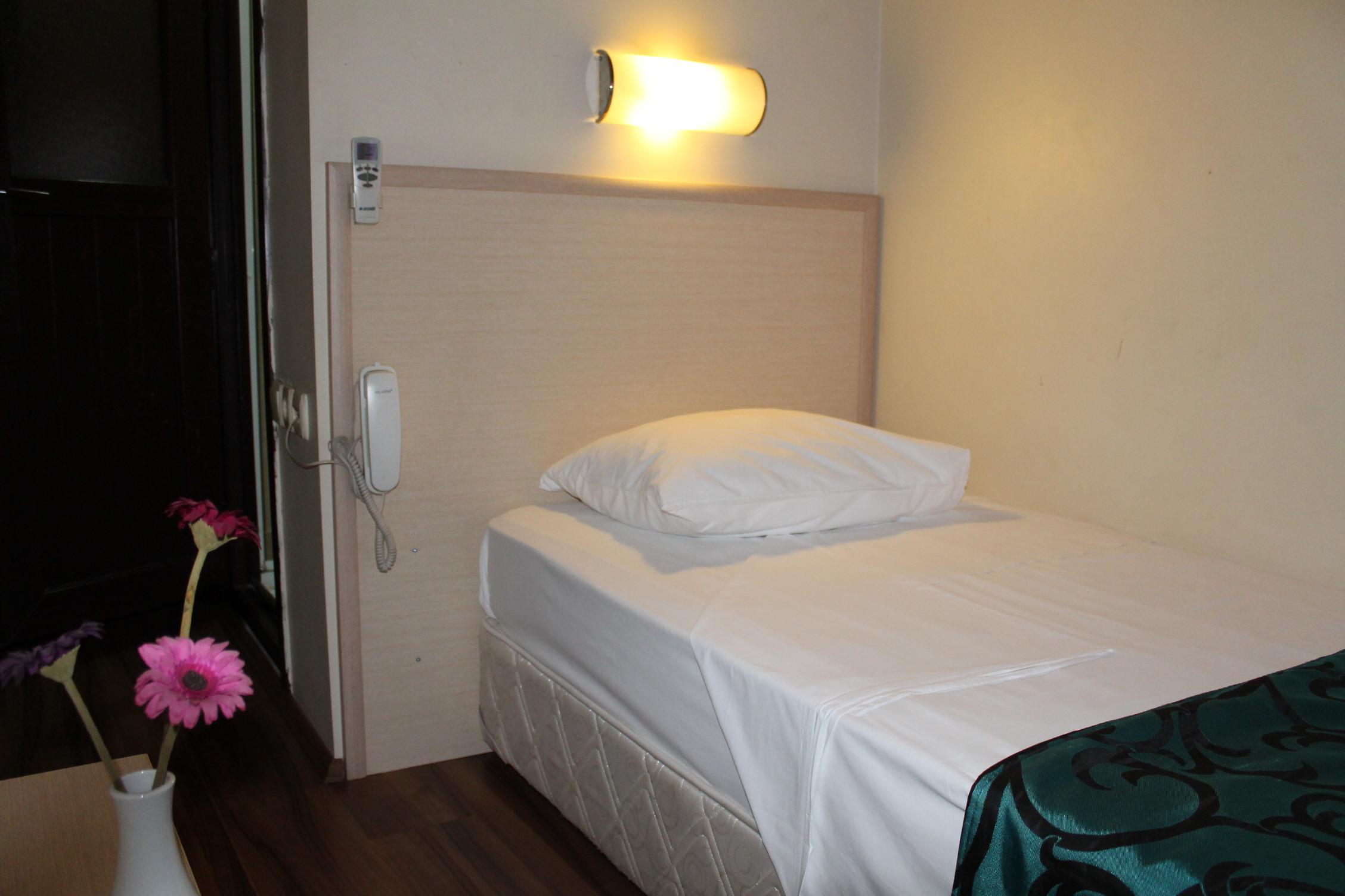 Promise Hotel Istanbul Bagian luar foto
