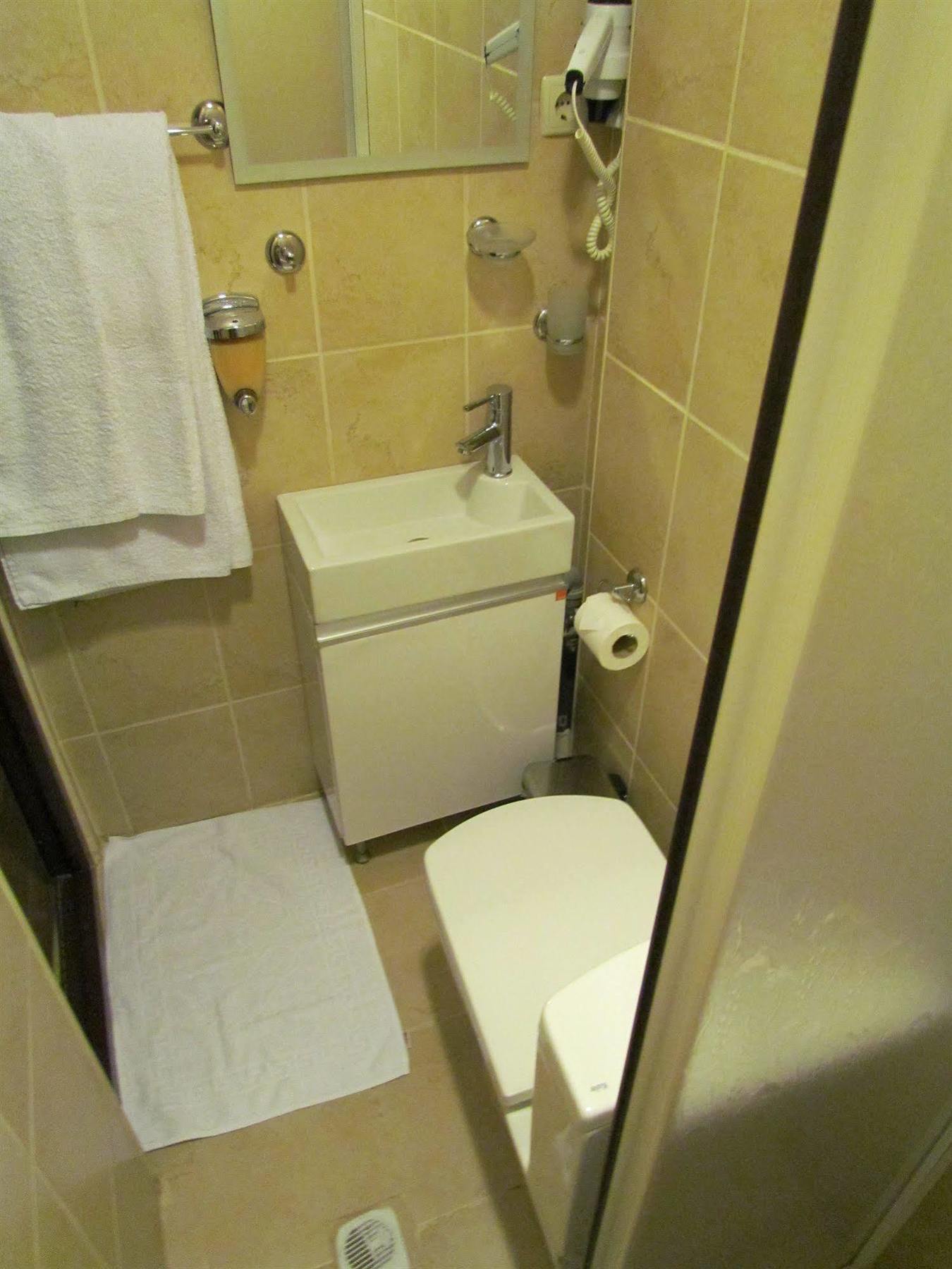 Promise Hotel Istanbul Bagian luar foto