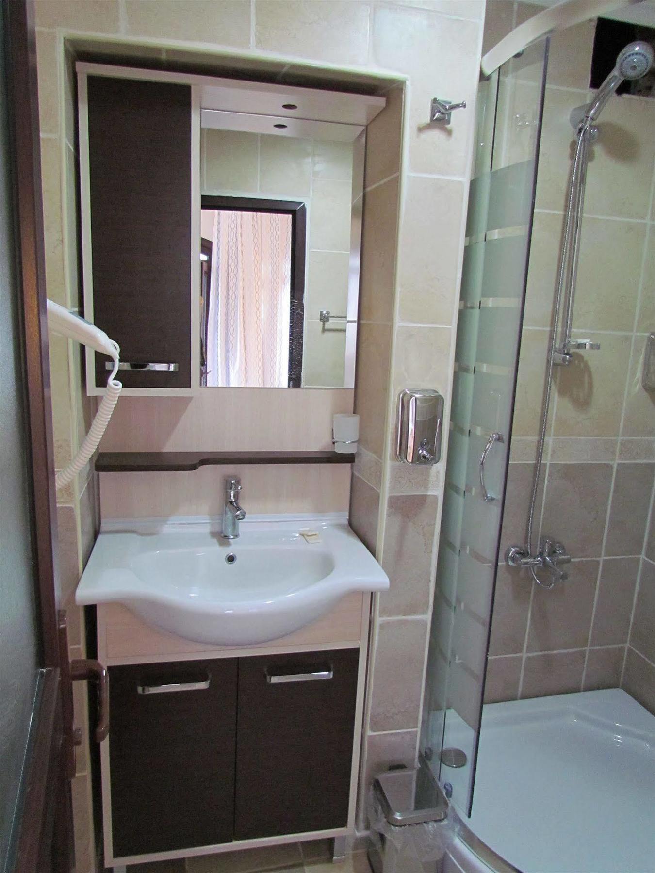Promise Hotel Istanbul Bagian luar foto