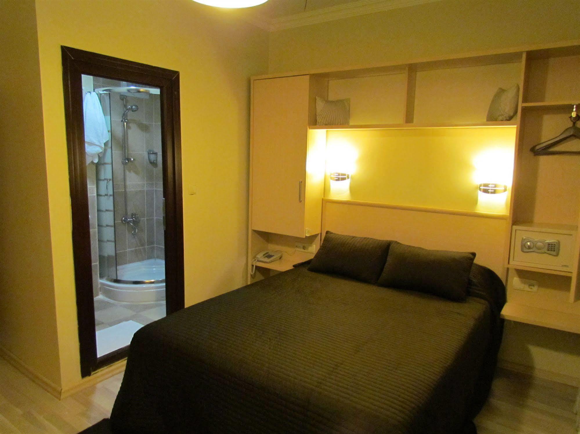 Promise Hotel Istanbul Bagian luar foto